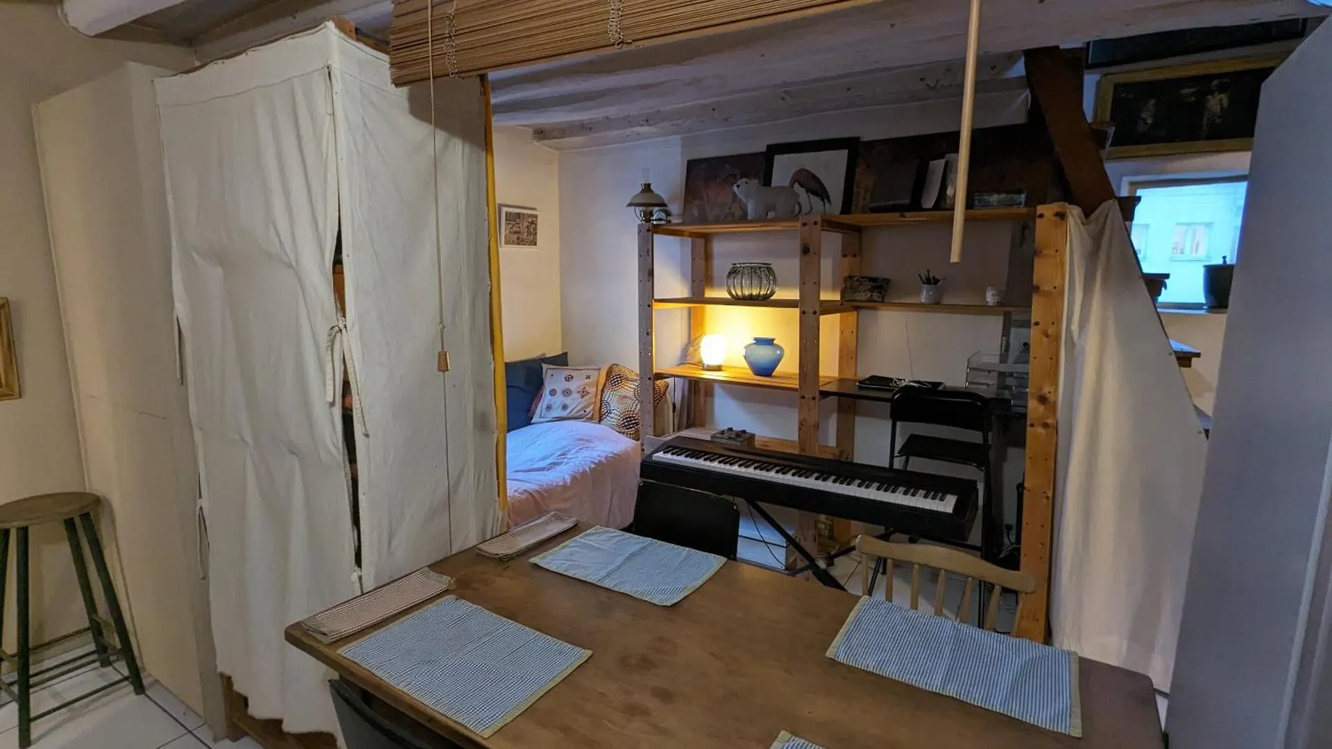 Loft Authentique Et Boheme - Montorgueil Apartment Paris